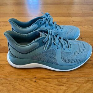 Lululemon Chargefeel Low Women’s Workout Shoe in Tidewater Teal, Size 6.5